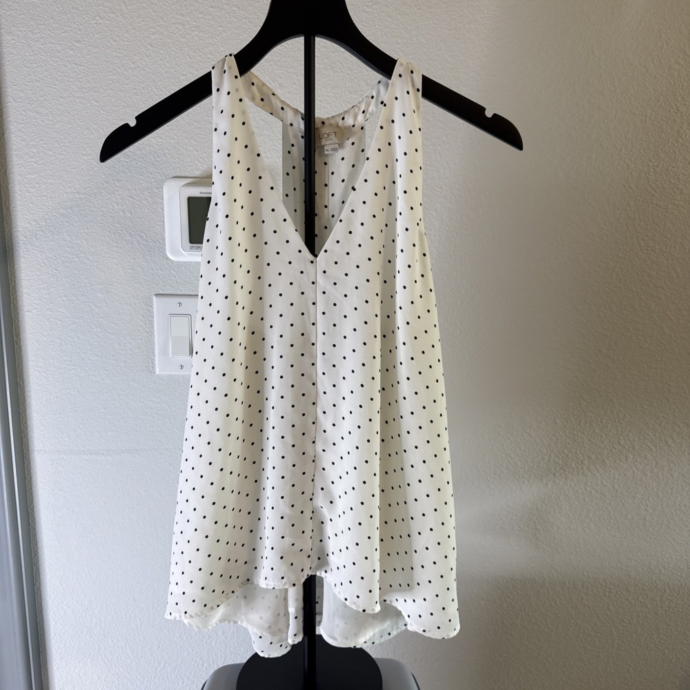 LOFT Women's V-Neck Sleeveless Pullover Blouse Polka Dot Size XS